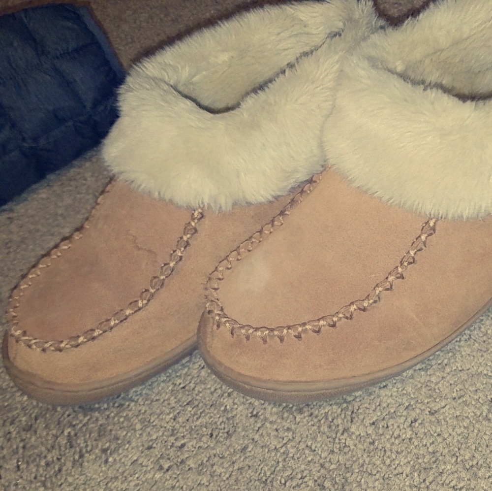 slippers